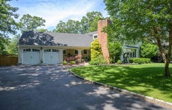 11 Harbor Road, Hampton Bays, NY 11946