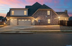13841 Front Nine Drive, Athens, AL 35611