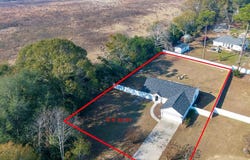 68 Victory Dr, Douglas, GA 31535
