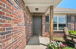992 Maddy  ST, Elkins, AR 72727