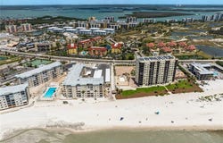 4137 Bay Beach, FORT MYERS BEACH, FL 33931