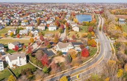 Longcommon Pkwy & Waterford Dr, Elgin, IL 60124