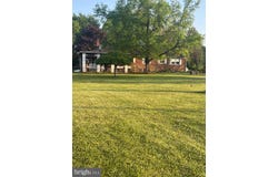2226 HARNEY ROAD, LITTLESTOWN, PA 17340