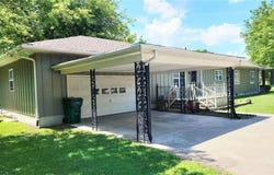 216 E South Street, Arma, KS 66712