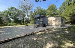 743 The Day Road, Ash Flat, AR 72513
