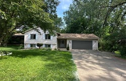 2360 3rd Street NW, New Brighton, MN 55112