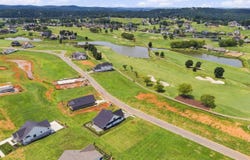958 Black Bear Circle, Loudon, TN 37774