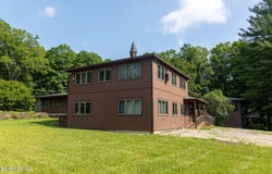 2049 South Undermountain Rd, Sheffield, MA 01257