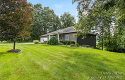 12169 Pine Meadows Drive, Wayland, MI 49348