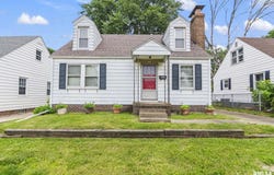 2136 N 6TH Street, Springfield, IL 62702