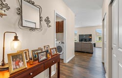 220 Woodland Sky Drive, Pataskala, OH 43062