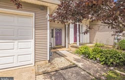 18 S MERRIMENT DRIVE, NEWARK, DE 19702