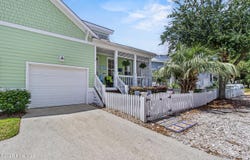 258 Silver Sloop Way, Carolina Beach, NC 28428