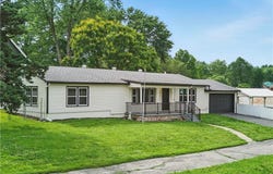 11112 E 75th Street, Raytown, MO 64138