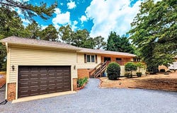 102 Thistle Lane, West End, NC 27376