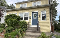 28 Eileen Street, Albany, NY 12203