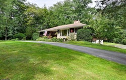 253 Kerrs Corner Rd, Frelinghuysen Twp., NJ 07825-4142