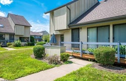8 Spencer St, Franklin Twp., NJ 08873