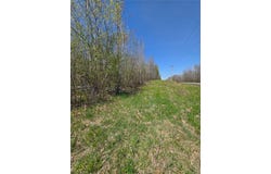 00 4th, Clayton, WI 54004