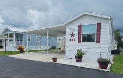6233 LOWERY ST, BUSHNELL, FL 33513