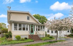 6 Gardner St, Beverly, MA 01915