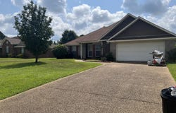 310 Big Oak Drive, Florence, MS 39073