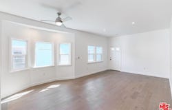 31 Breeze Ave, Venice, CA 90291