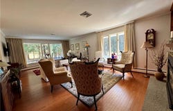 4 Ravine Park N, Oneonta, NY 13820
