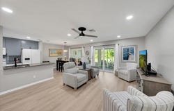 511 FOXGLOVE CIRCLE, SUN CITY CENTER, FL 33573