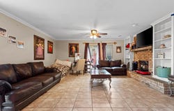 735 Wren Avenue, Duncanville, TX 75116