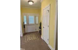 125 Pebble Creek Drive, Mason City, IA 50401