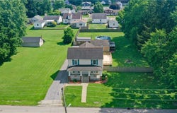 77 W Park Avenue, Hubbard, OH 44425