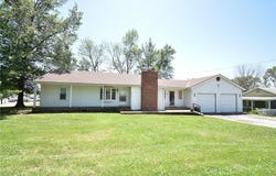 211 Southside Court, Excelsior Springs, MO 64024