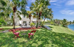 10582 Grove Pl, Cooper City, FL 33328