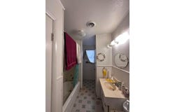 706 N Gaines Avenue, Tulia, TX 79088