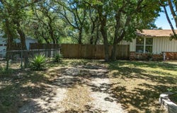 715 Lakeside Drive, Azle, TX 76020