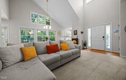 305 Mcgregor Drive, Chapel Hill, NC 27514