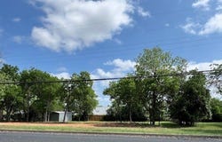 808 Travis St, Fredericksburg, TX 78624