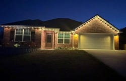 2212 Lisa LN, Van Buren, AR 72956