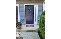 1 FOX CT., DELRAN, NJ 08057
