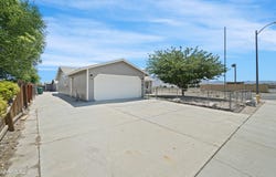 1000 Dwight Way, Dayton, NV 89403