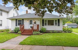 306 Mulberry St, Tipton, IA 52772