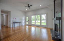 821 S Ridgeview Road, Olathe, KS 66061