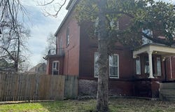 2918 Geyer Avenue, St Louis, MO 63104