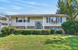 100 MOUNTAIN VIEW Drive, Jersey Shore, PA 17740