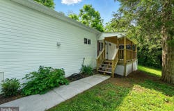 14 SUMMIT POINT Drive, FRONT ROYAL, VA 22630