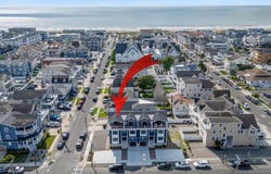 4301 Central Ave Ave, Sea Isle City, NJ 08243