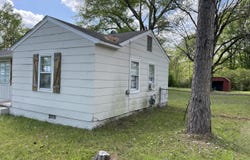 229 Clark Circle, West Point, MS 39773