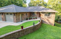 109 EDGEHILL PLACE, Bull Shoals, AR 72619