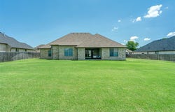4301 Hunter Glen Drive, Oklahoma City, OK 73179